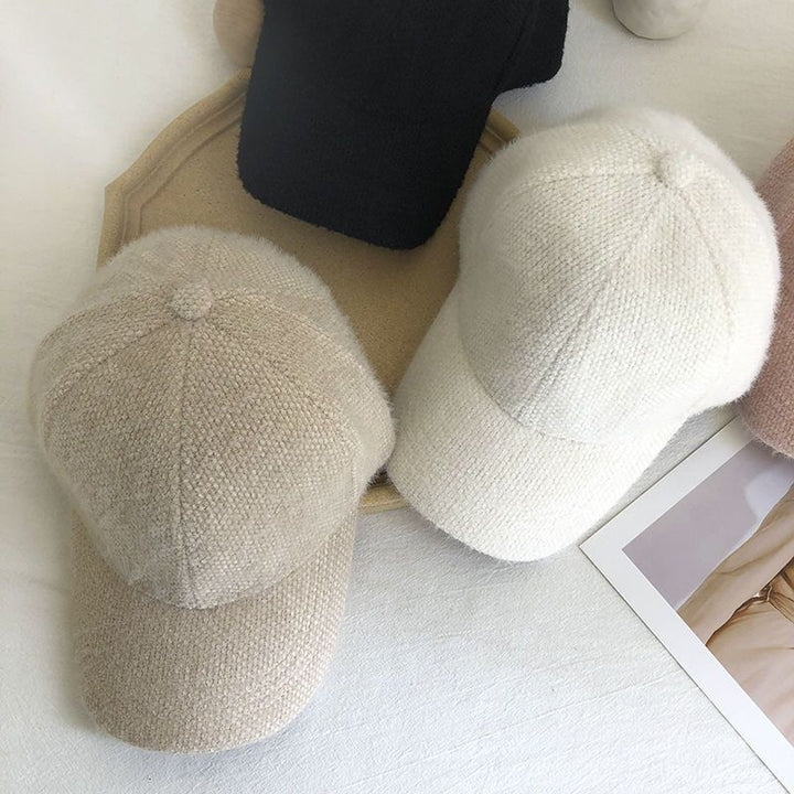 Warm women's baseball cap with faux fur for autumn & winter - Lorena