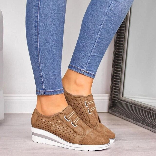 Comfortable women's autumn shoes with arch support – Leandra