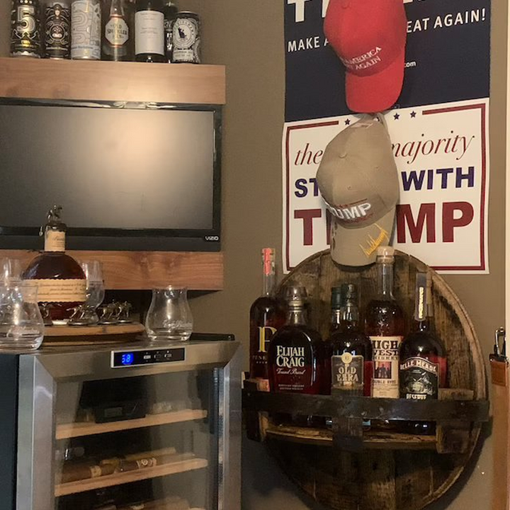 Bourbon Whiskey barrel shelf made of oak – Oakspire
