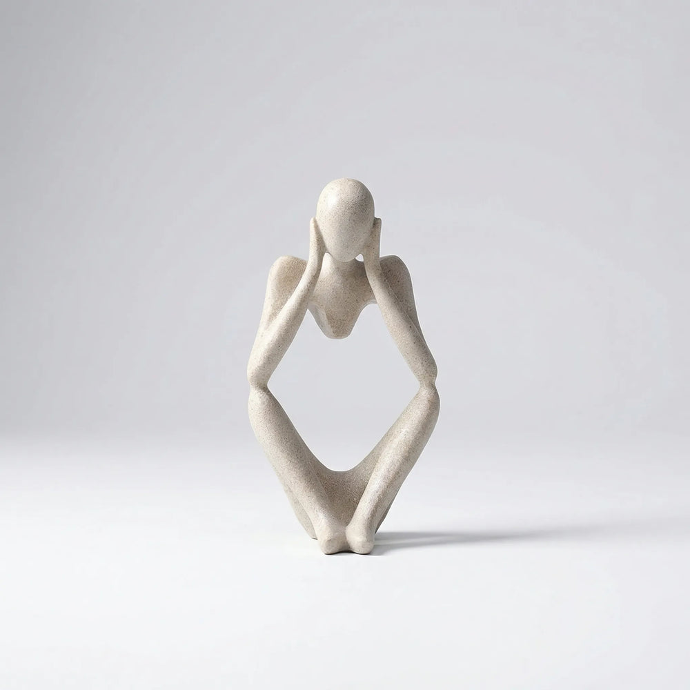 Abstracte Figuursculptuur In Minimalistische Stijl - Thinkora