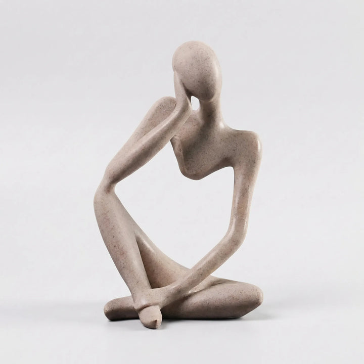 Abstracte Figuursculptuur In Minimalistische Stijl - Thinkora