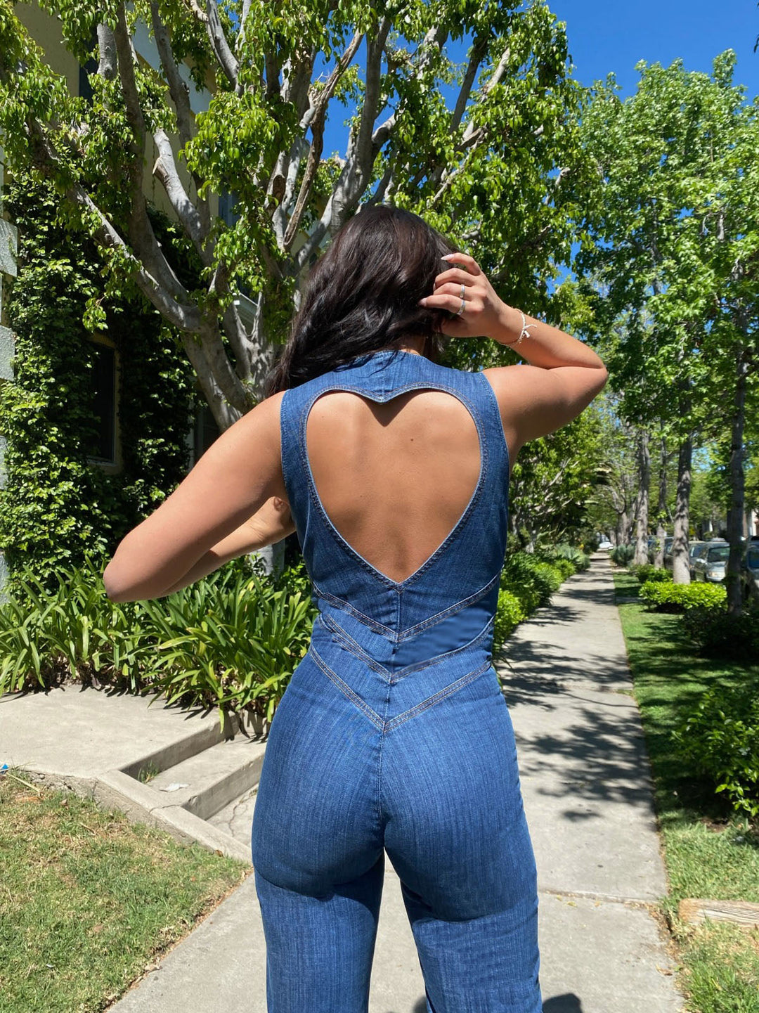 Anliegender Ärmelloser Jumpsuit - Kristin