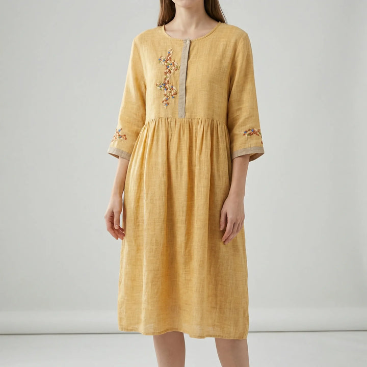Besticktes Kleid Im Ethno-Stil - Thalea