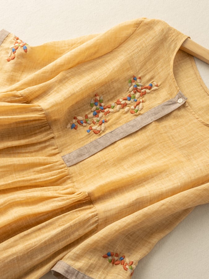 Besticktes Kleid Im Ethno-Stil - Thalea
