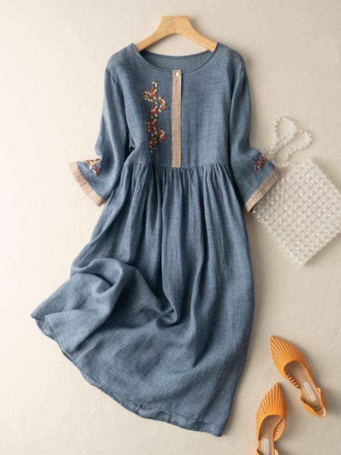 Besticktes Kleid Im Ethno-Stil - Thalea