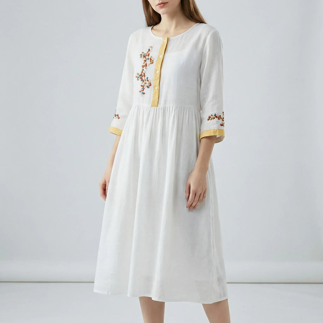 Besticktes Kleid Im Ethno-Stil - Thalea