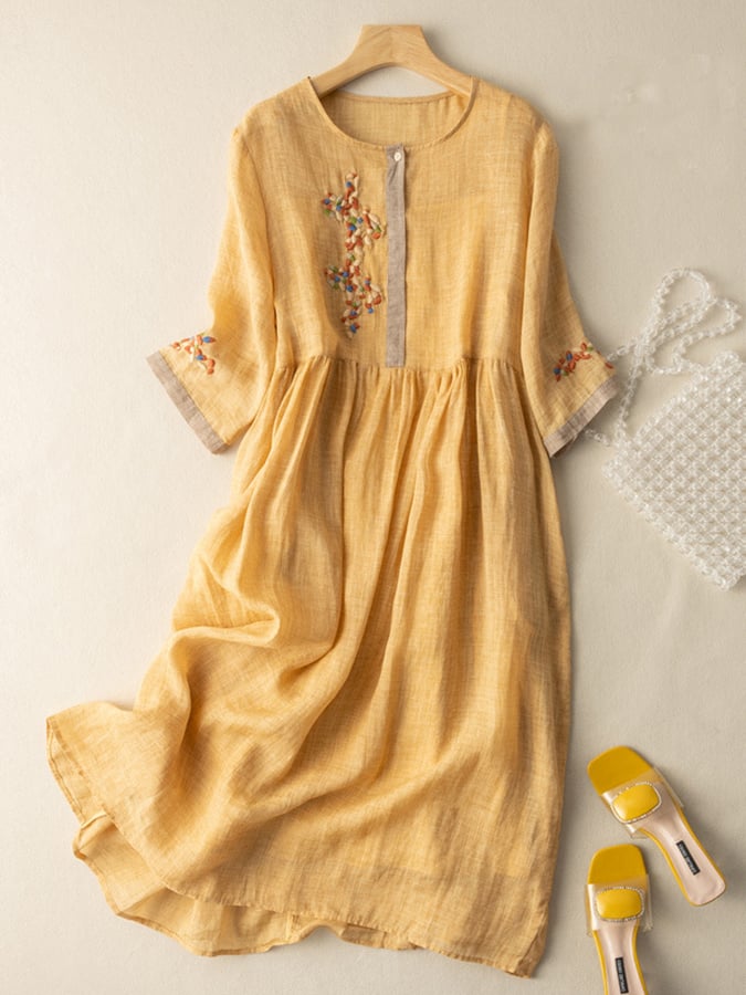 Besticktes Kleid Im Ethno-Stil - Thalea
