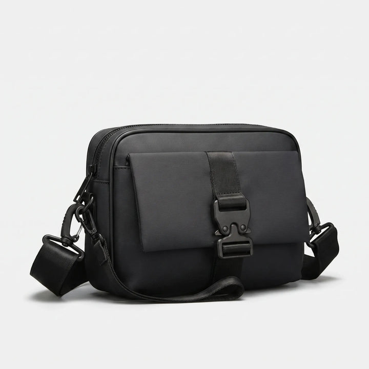 Compact Black Shoulder Bag - Covalt