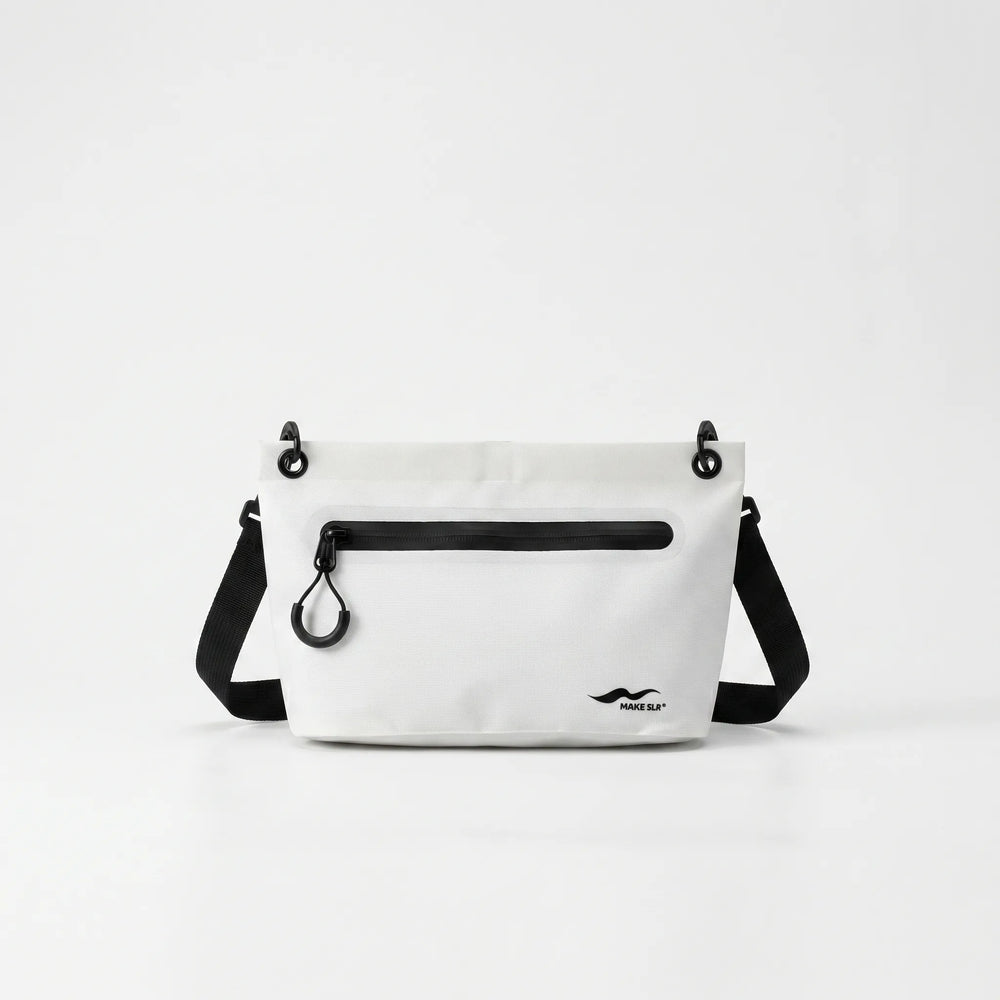 Compact Water-Repellent Bag - Veldra