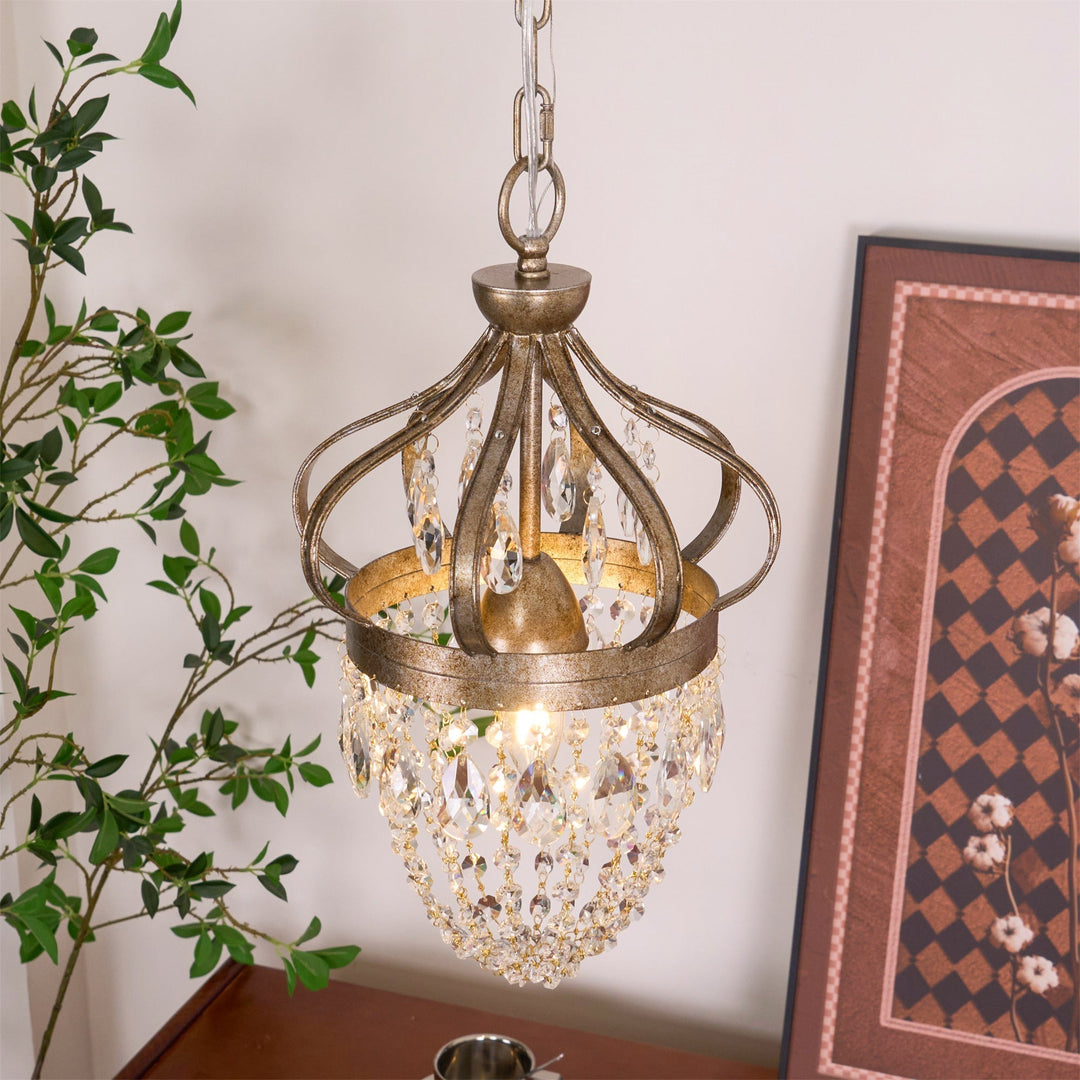 Crown Shaped Antique Style Ceiling Chandelier - Splendrix