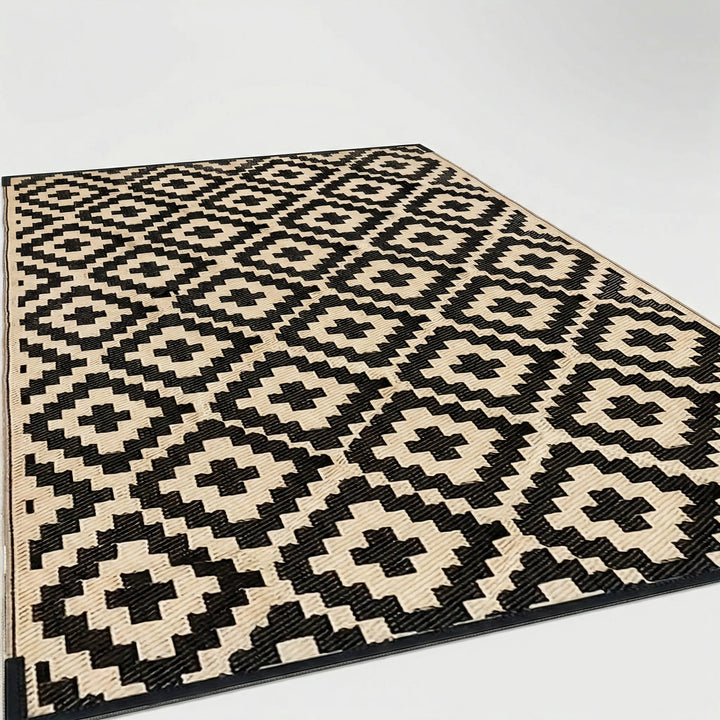 Double Sided Geometric Rug - GeoLooma