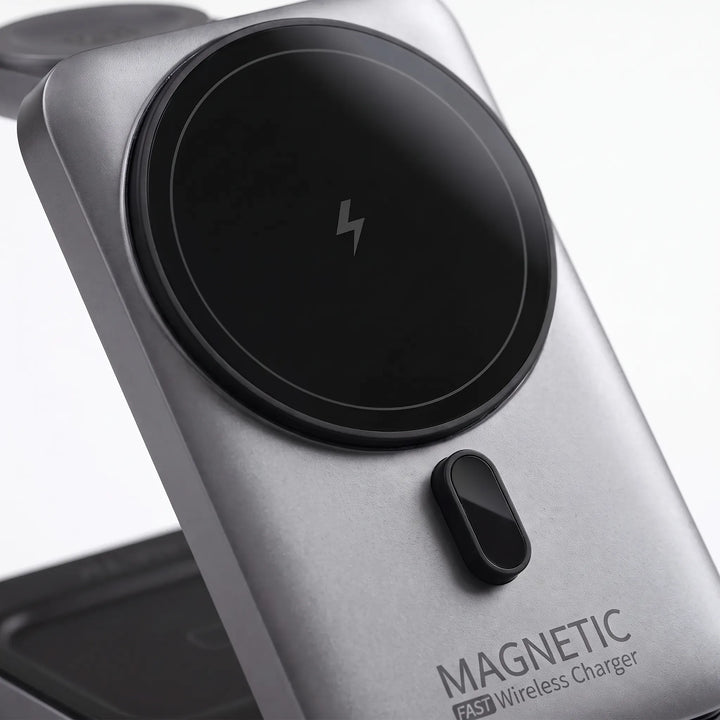 Foldable Magnetic Wireless Charging Station - Magfold