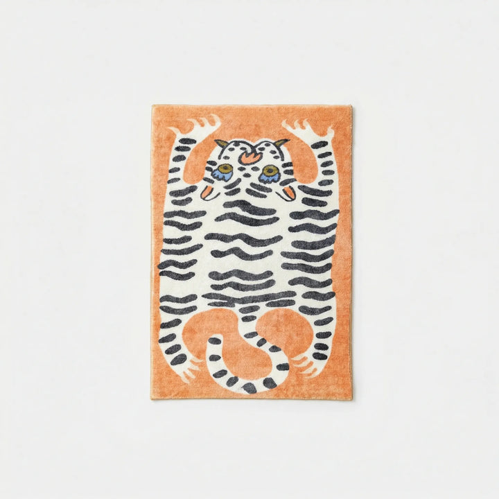 Graphic Animal Area Rug - TigraLoom