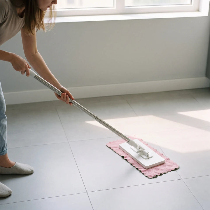 Hands-Free Clamping Floor Mop - SpinGlide