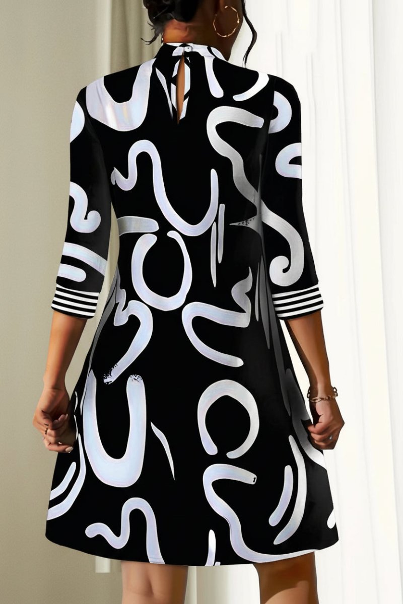 Kleid Mit Lockerem Schnitt Und Muster - Letizia