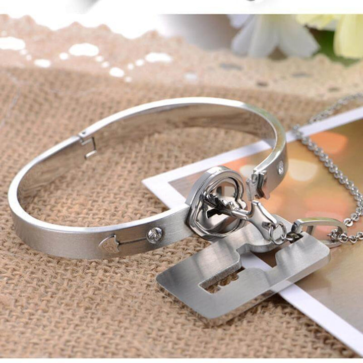 Matching Lock And Key Jewelry Set - AmorLock