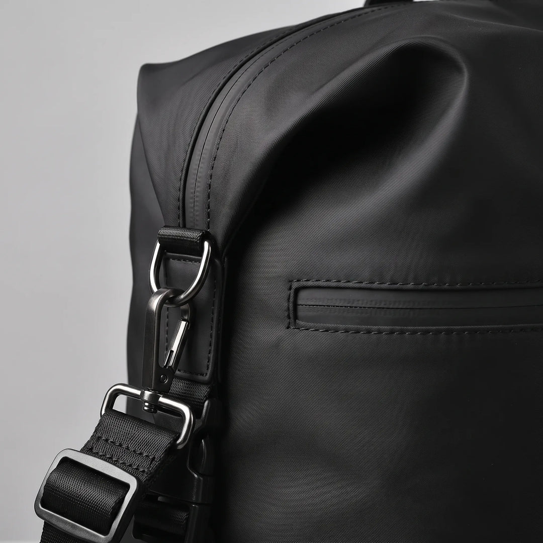 Men's Duffel Bag - Vectro