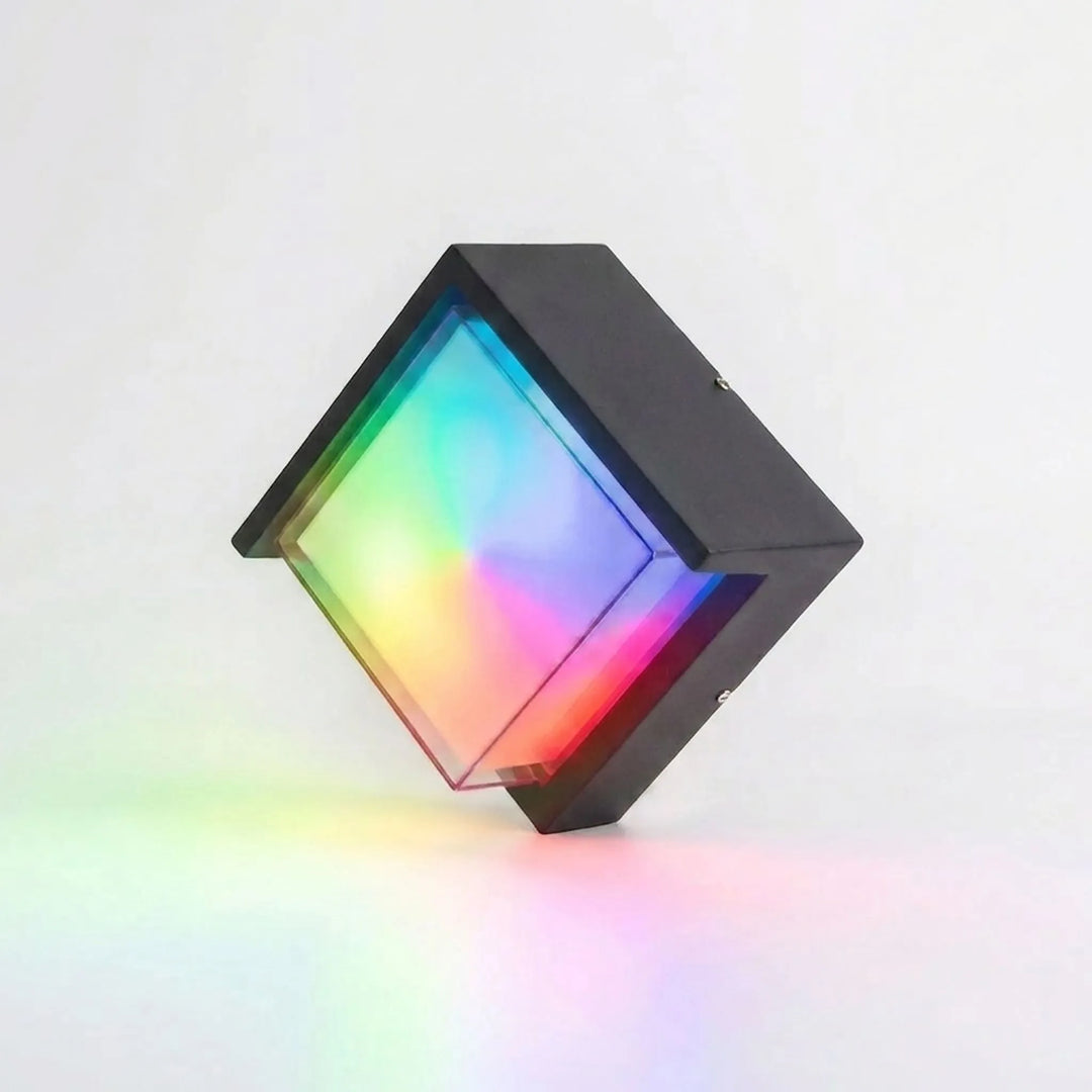 Modern Geometric Outdoor Wall Light - Vantus
