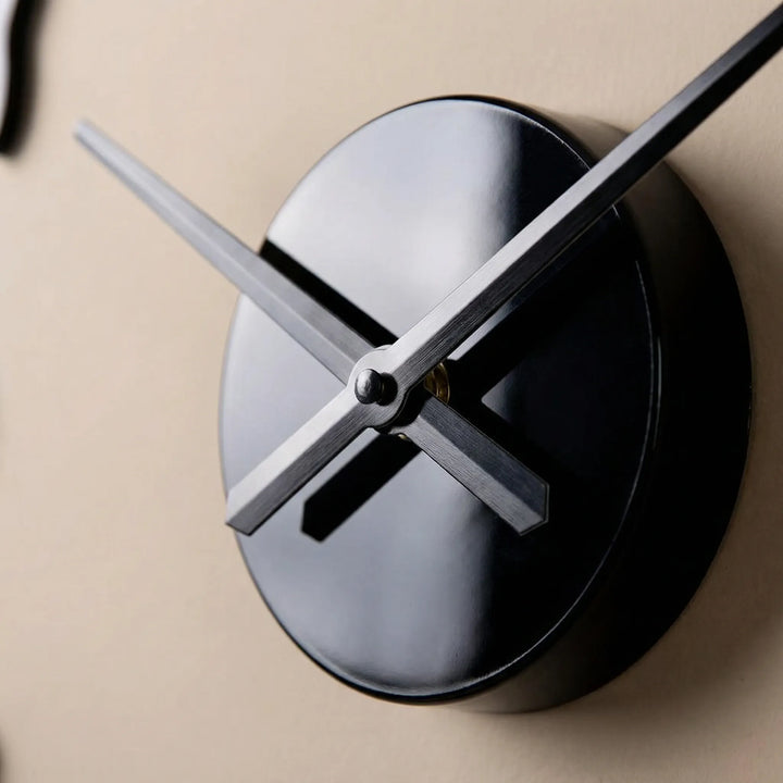 Modern Mirror Effect Wall Clock - DentiqueClock