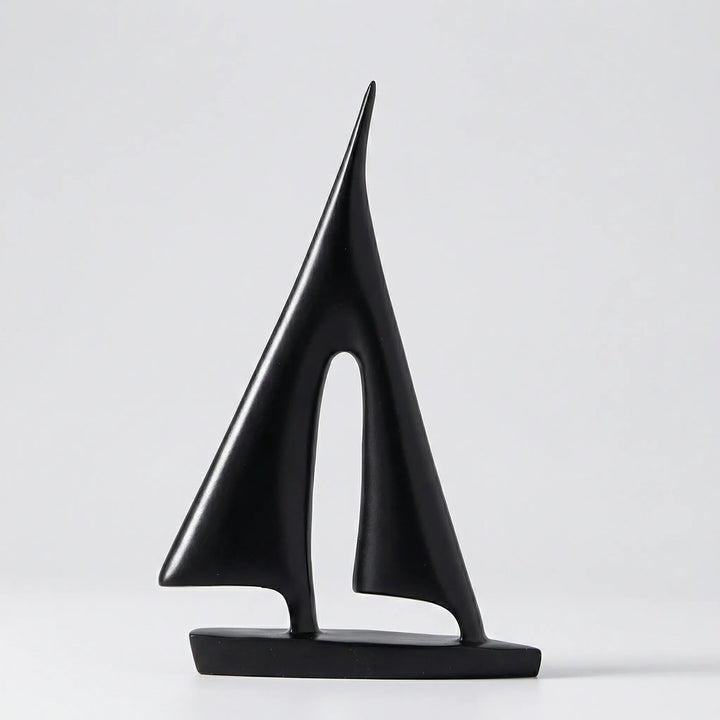 Moderne Zeilbootsculptuur In Minimalistische Stijl - Mareviso