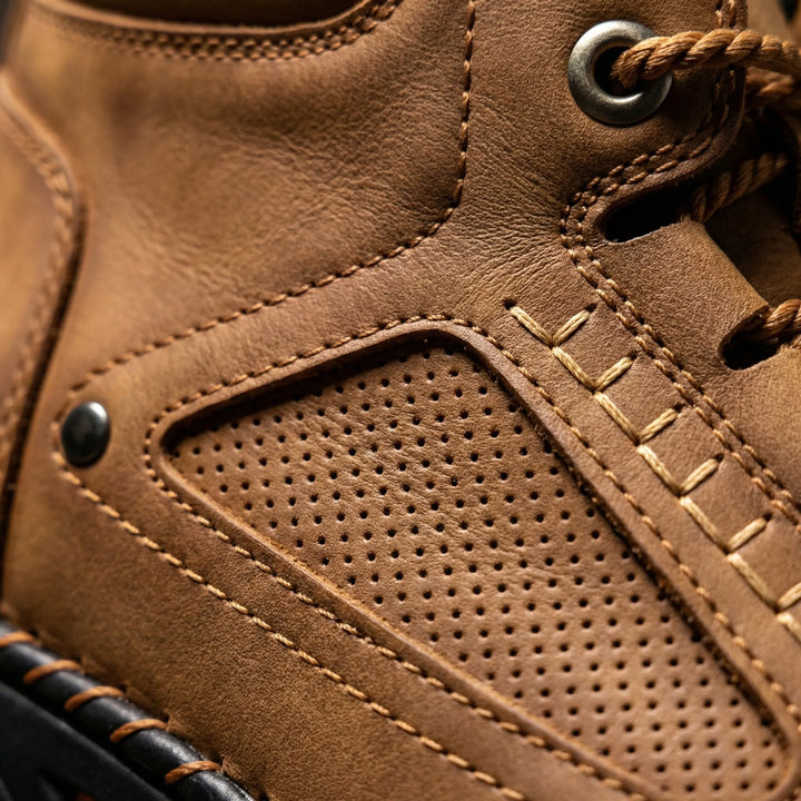 Outdoor-Inspirierter Gehschuh - Filip