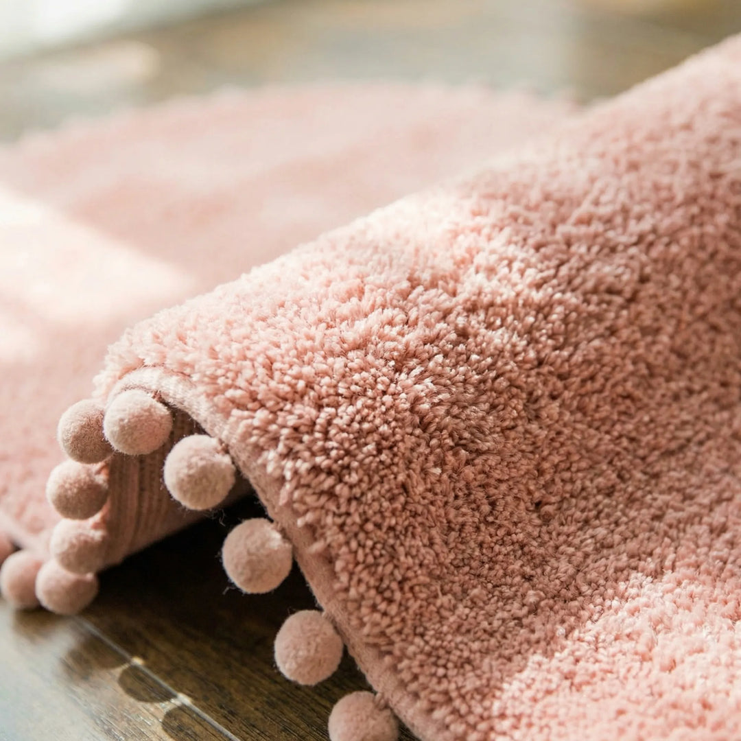 Oval Pompom Bath Rug - Pomvela