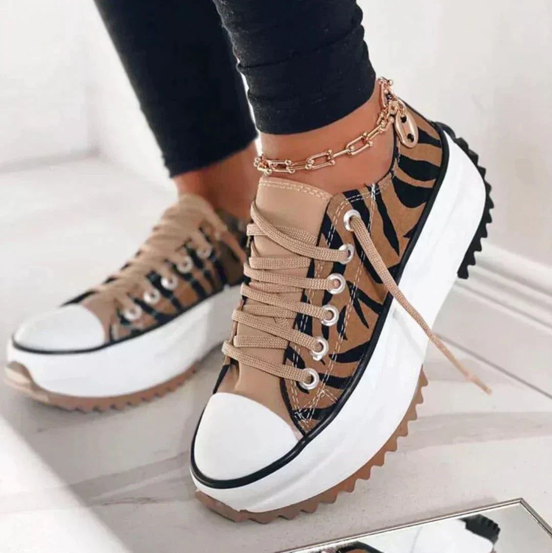 Plateau-Sneaker Mit Schnürung - Evelyn