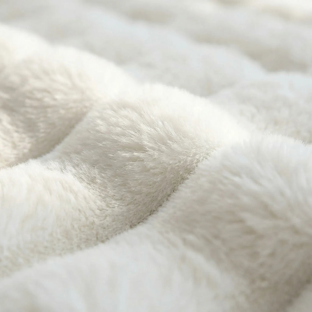 Plush Bubble Floral Rug - Veluvia