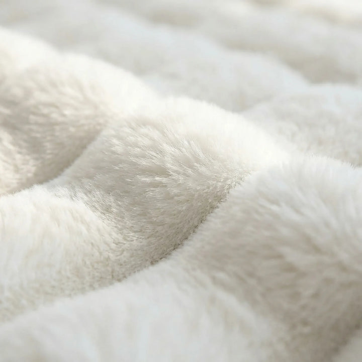 Plush Bubble Floral Rug - Veluvia