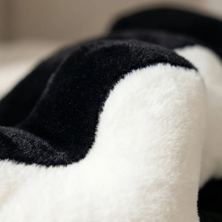 Puzzelvormig Kussen In Strak Zwart-Witdesign - Pieceplush
