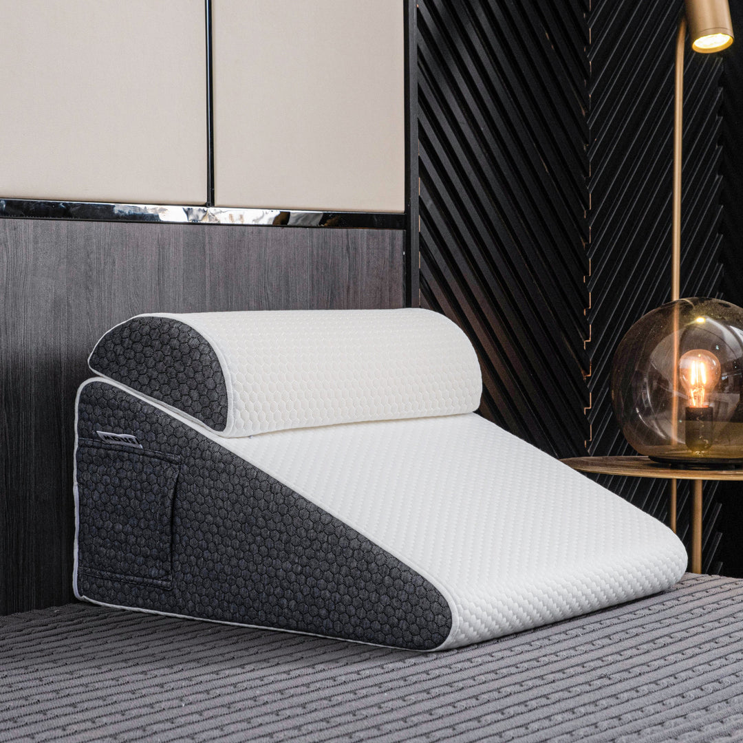 Quilted Elevated Bed Wedge Pillow - Slumbria