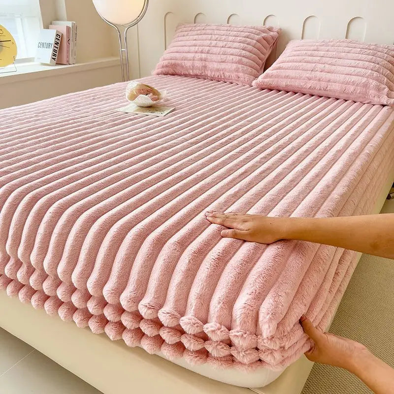 Ribbed Plush Fitted Mattress Sheet - Plushia