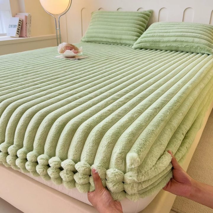 Ribbed Plush Fitted Mattress Sheet - Plushia