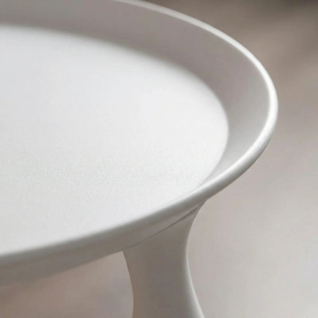 Ronde Bijzettafel Met Sierlijk Voetstuk - Roundivo