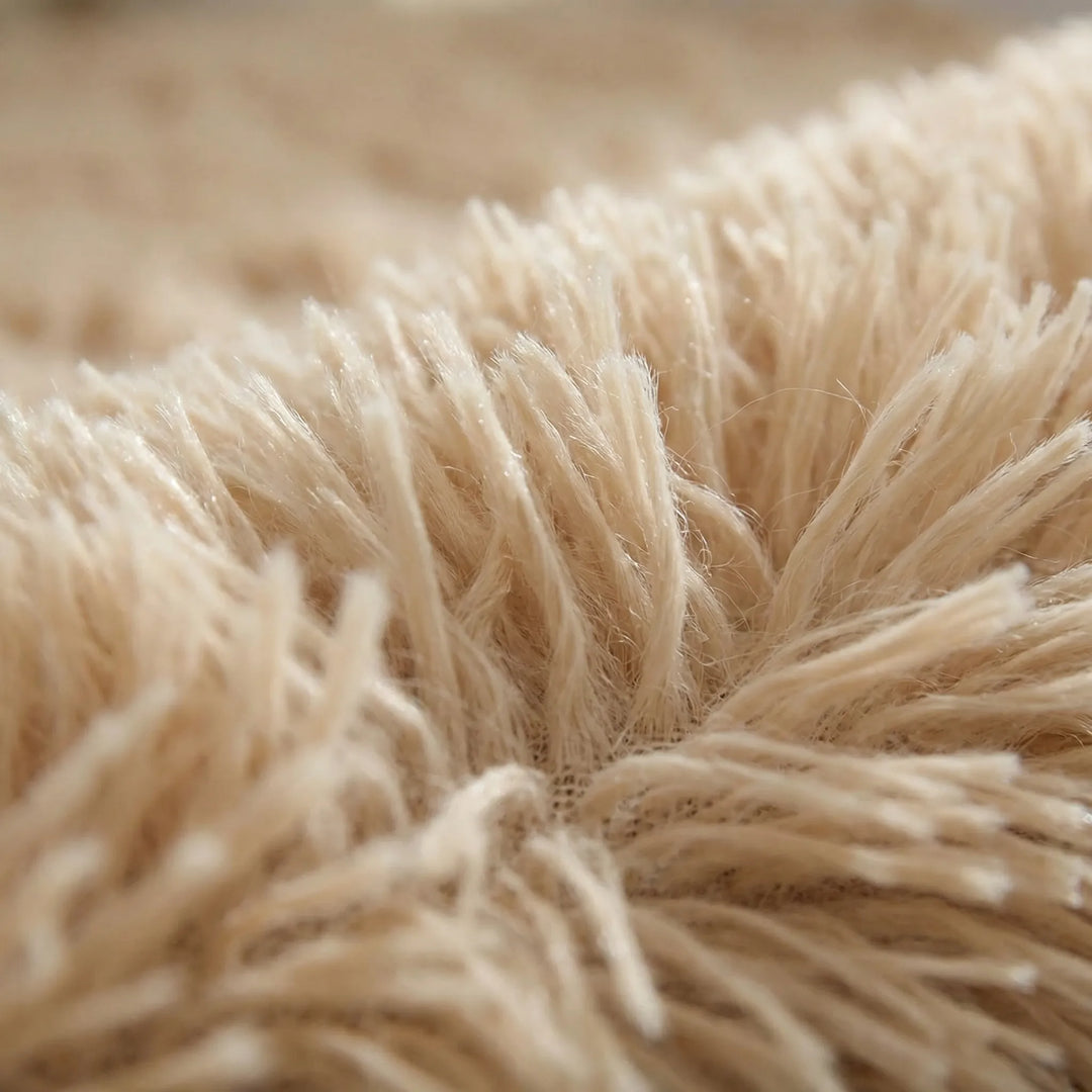Round High Pile Area Rug - Plusharo