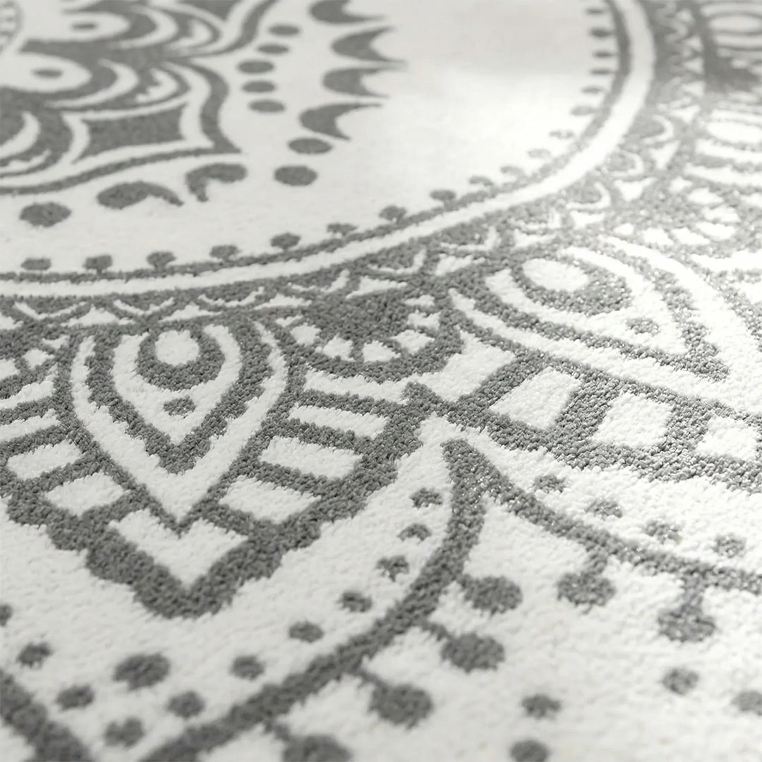 Round Patterned Accent Rug - Mandavelle