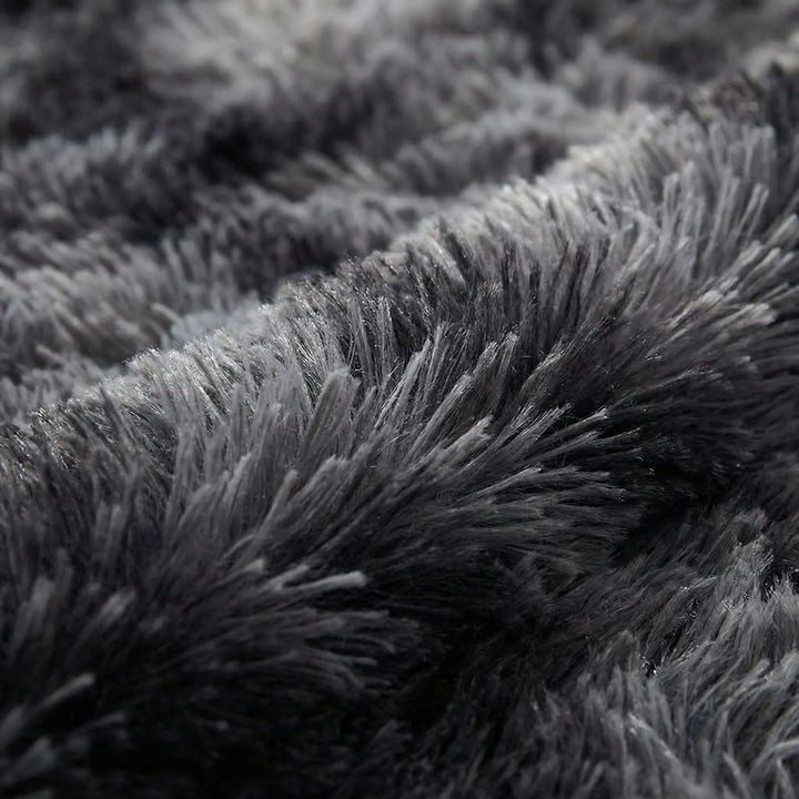 Round Plush Area Rug - Lunafluff