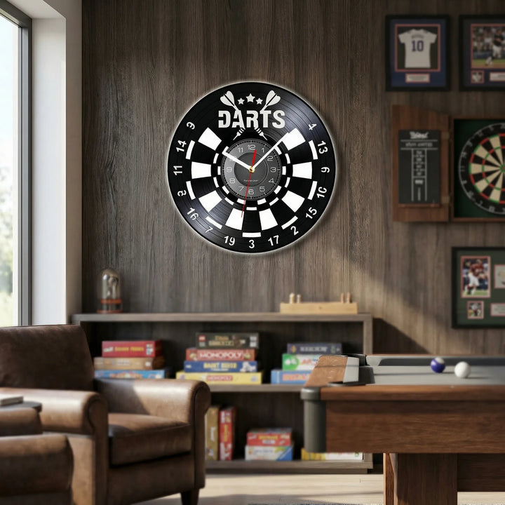 Round Wall Clock With Dart Motif - Dartorio