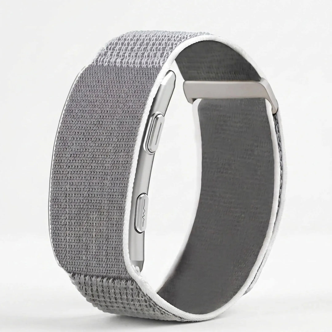 Screenless Wearable Fitness Tracker - Trakon