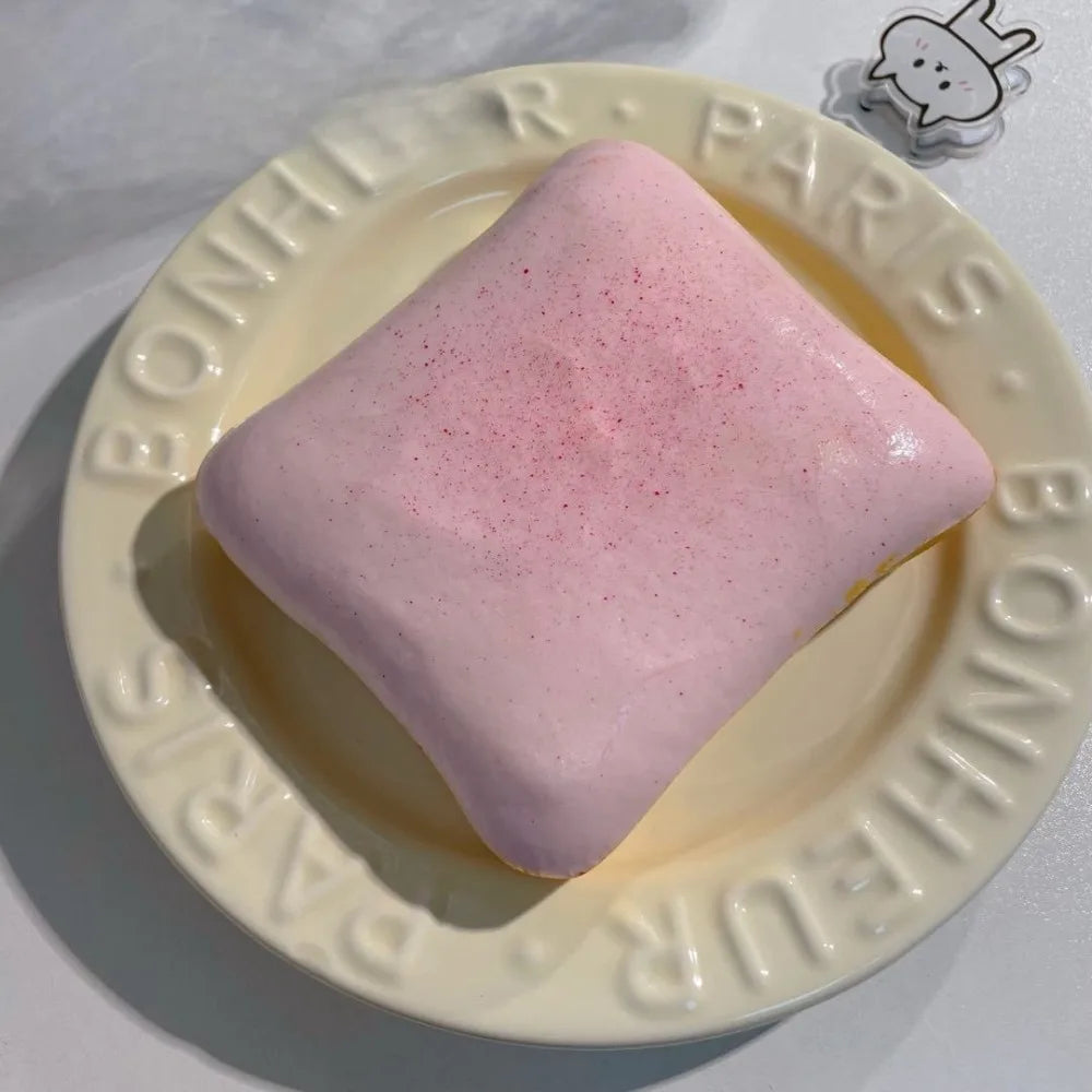 Slow Rise Squishy Toy - Plushmelt