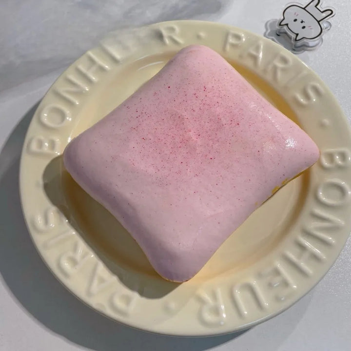 Slow Rise Squishy Toy - Plushmelt