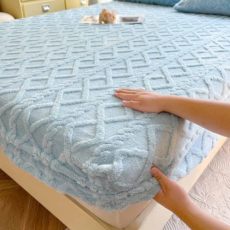 Textured Plush Fitted Sheet - Plushio