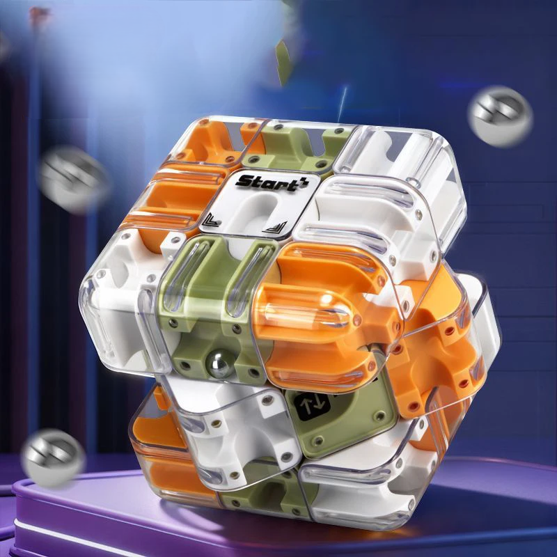 Three Dimensional Maze Cube - Labyrinx