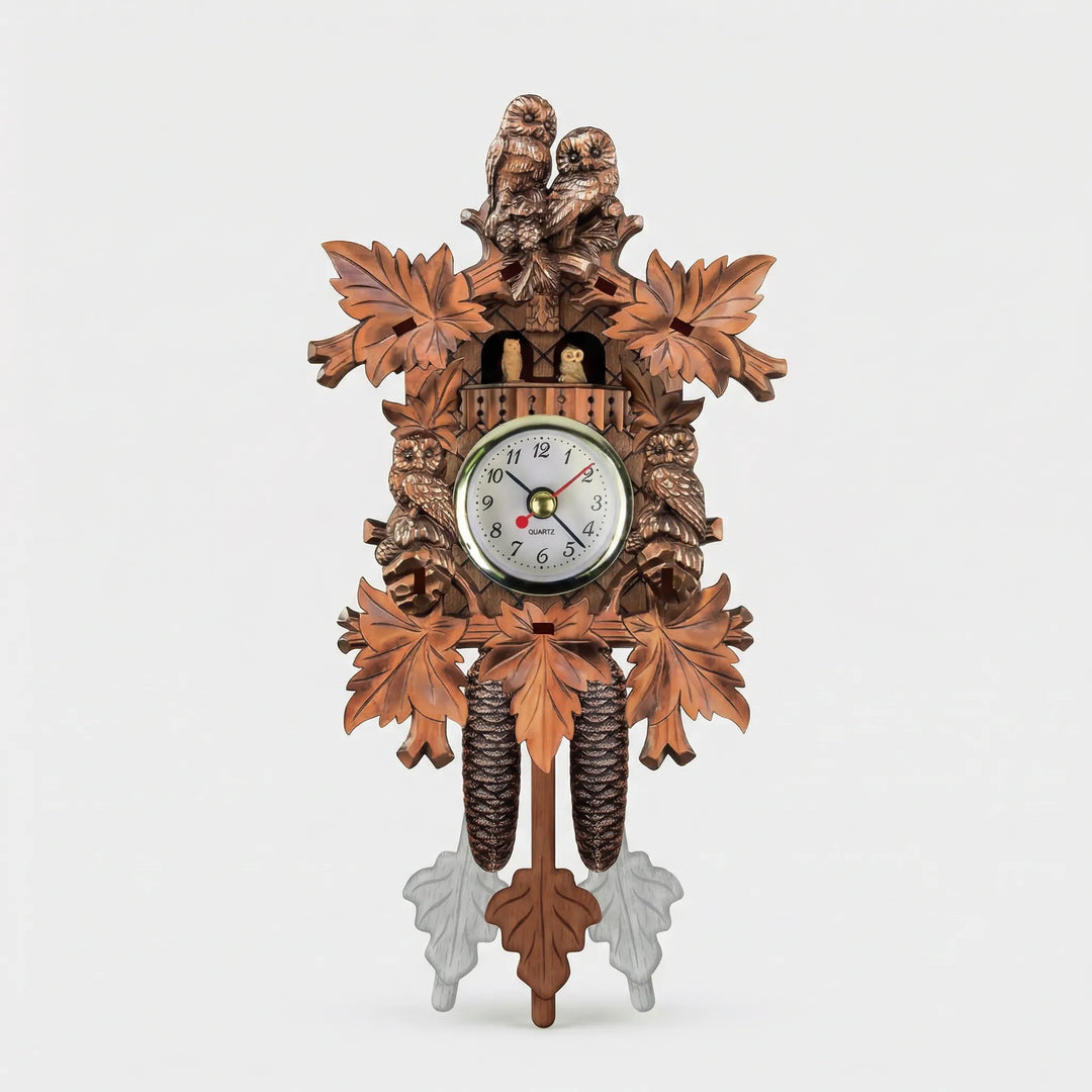 Vintage Styled Wall Clock - Pendleleaf
