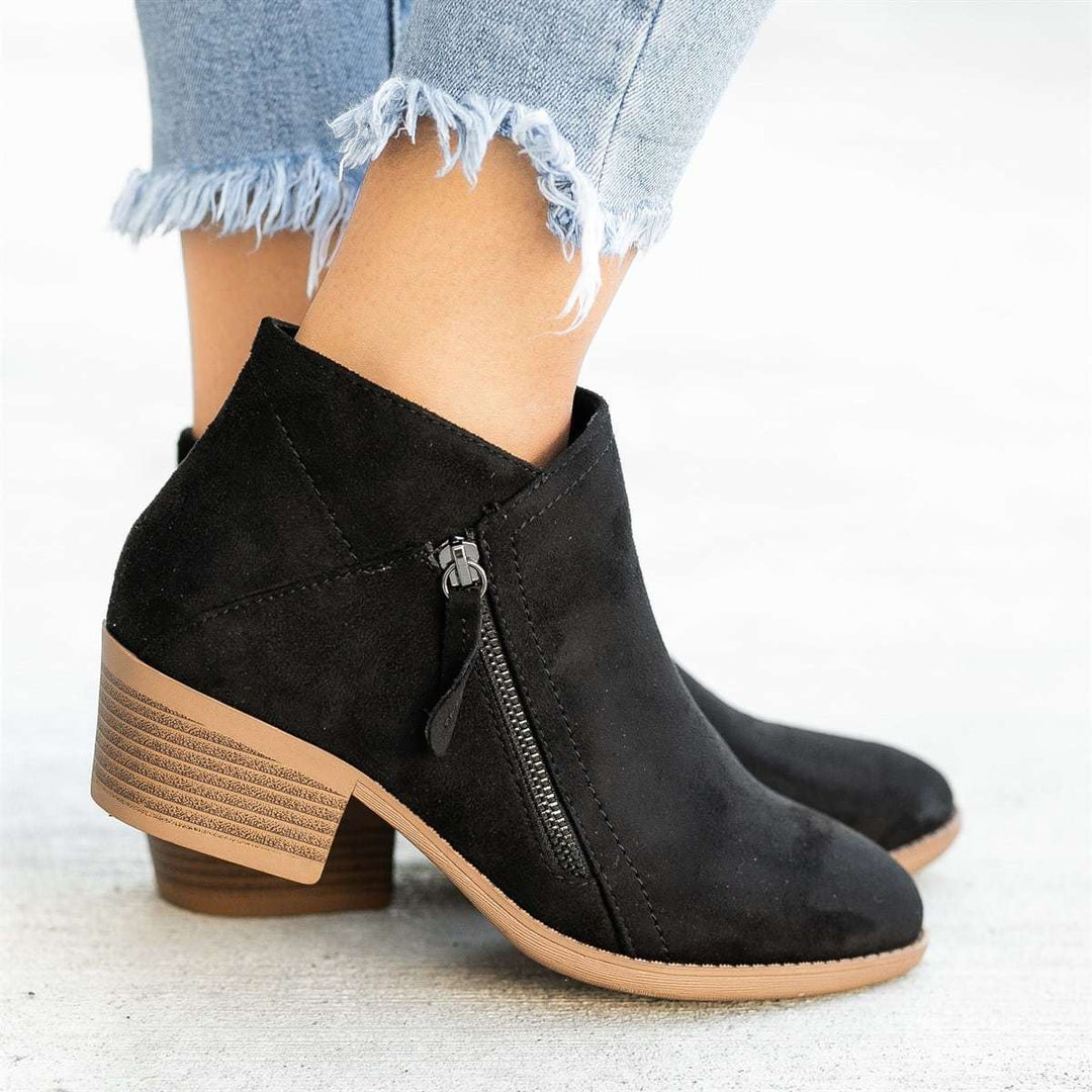 Autumn Ladies' Leather Ankle Boots – Saphira