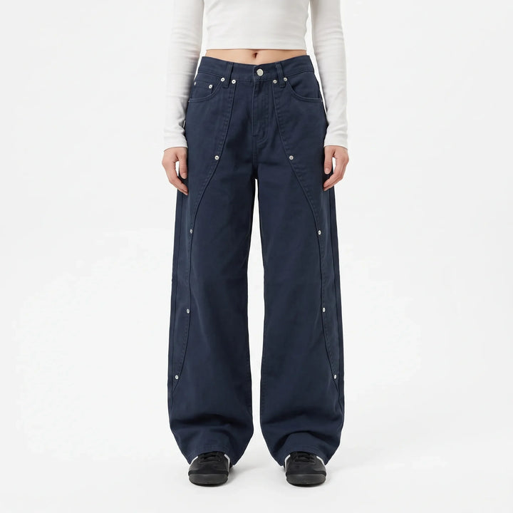 Wide Leg Jeans With Rivets -  Victoria