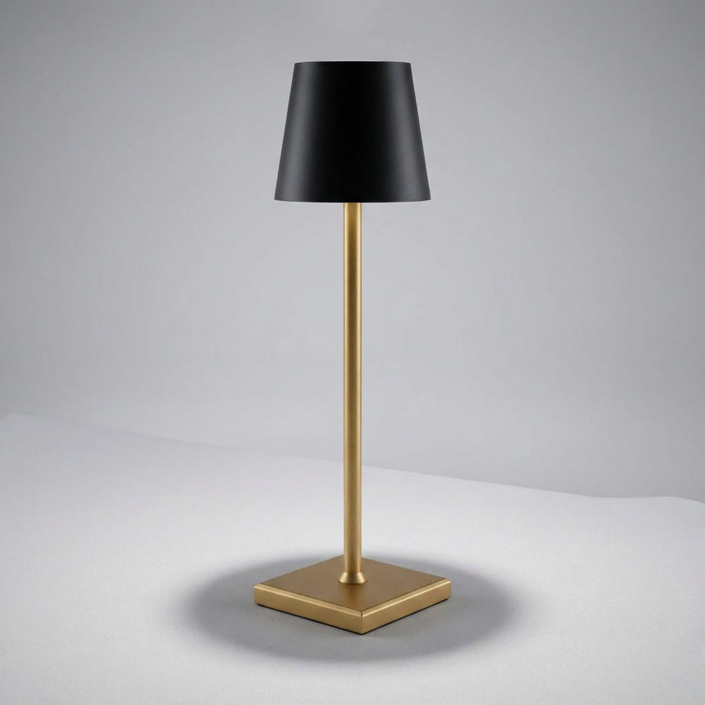 Wireless Dimmable Table Lamp - Radiovo