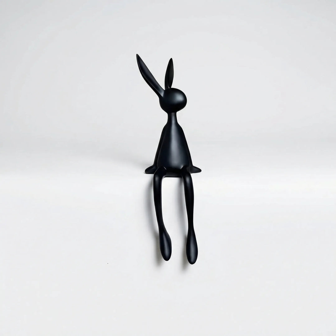 Zittend Konijnfiguur In Minimalistisch Ontwerp - Lapelo