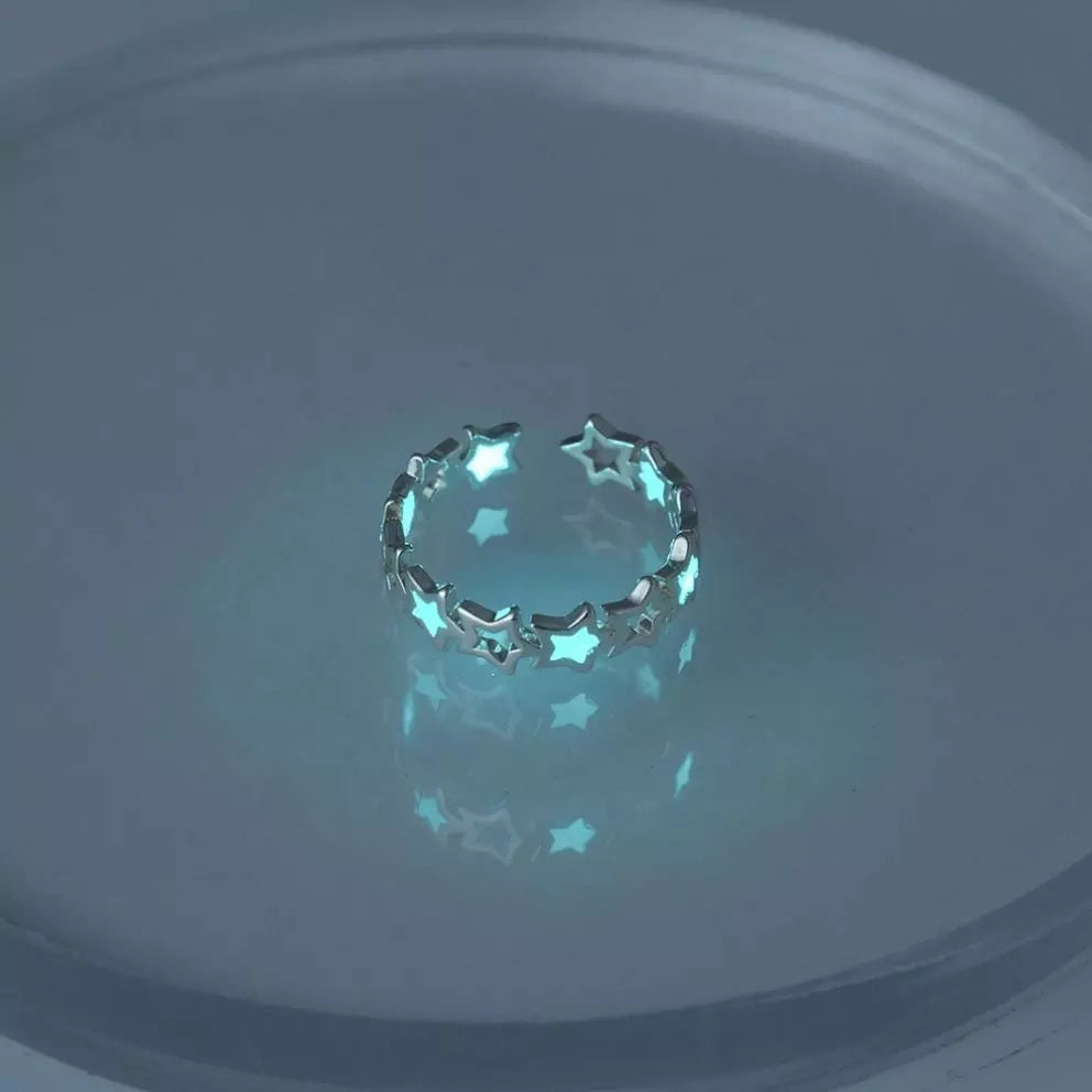 Adjustable Glowing Star Ring | Elegant Jewellery Piece-Nora Luxe