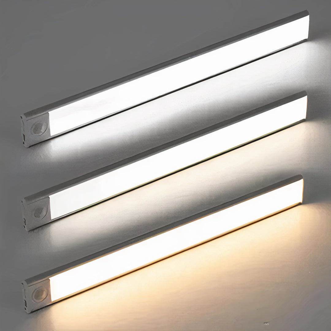 Three light bars stacked in a row, shining cool white, neutral white and warm white light side by side. 6